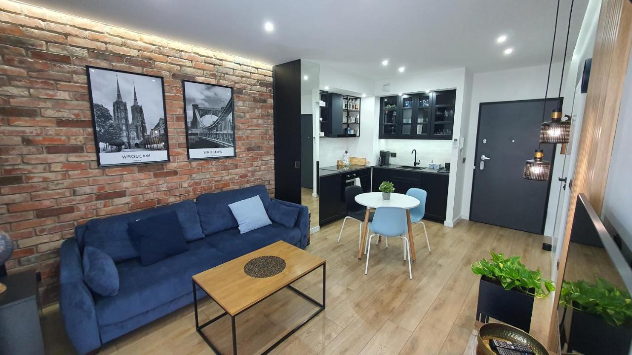 Apartament Midnight Blue Wrocław Buitenkant foto